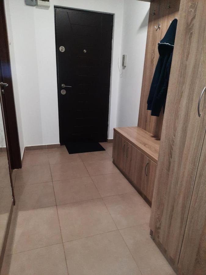 Cozy Three Rooms Apartment Κλουζ-Ναπόκα Εξωτερικό φωτογραφία